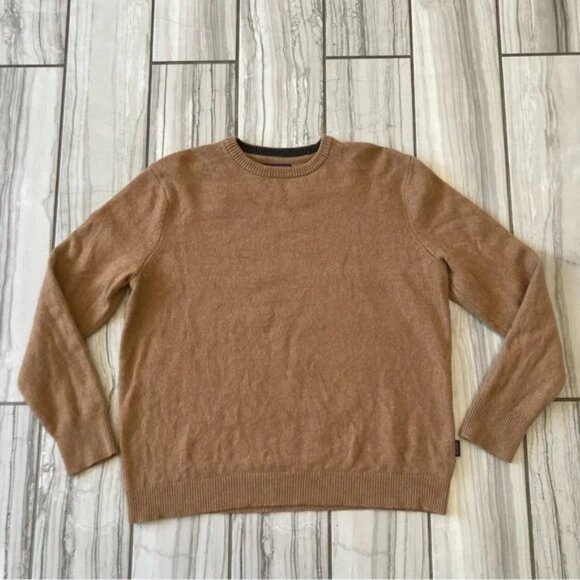 NWOT Patagonia Cashmere Sweater. - Picture 1 of 5